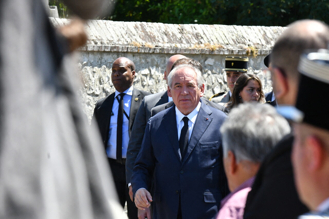 , 8-Mai : la mairie d&rsquo;Orl&eacute;ans interpelle Fran&ccedil;ois Bayrou dans une lettre commune avec d&rsquo;anciens maires