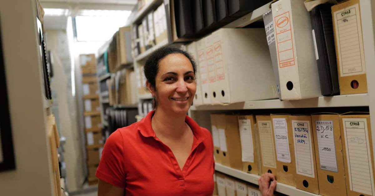 , Dr&ocirc;me &laquo; Des mat&eacute;riaux de l&rsquo;histoire &raquo; : cette Montilienne g&egrave;re 800 ans d&rsquo;archives municipales