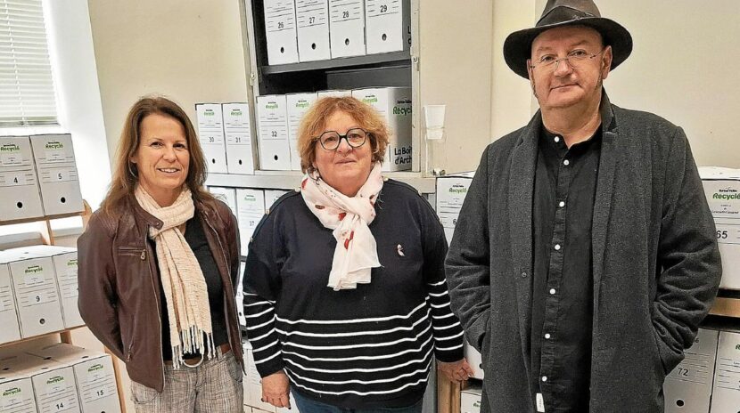 , &Agrave; la mairie de Lescou&euml;t-Gouarec, 25 ann&eacute;es d&rsquo;archives num&eacute;ris&eacute;es
