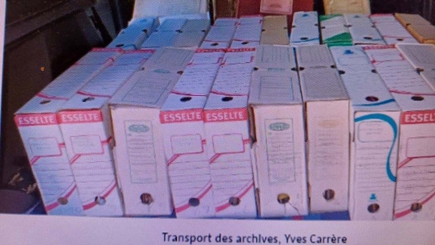 , Les documents historiques du village de Homps remis aux Archives d&eacute;partementales du Gers