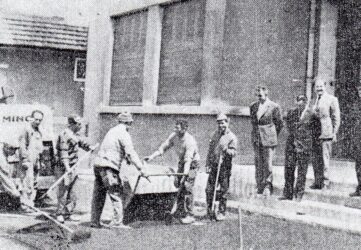 , Dans les archives de &laquo;&nbsp;La Provence&nbsp;&raquo; : en 1966, une place de la mairie flambant neuve &agrave; la Penne-sur-Huveaune